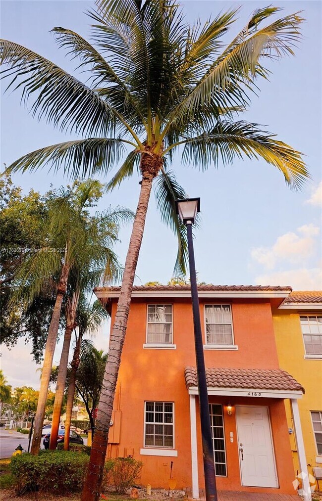 Building Photo - 4160 NW 67th Terrace