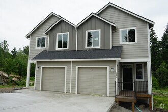 Building Photo - 205 Cloverdale Rd