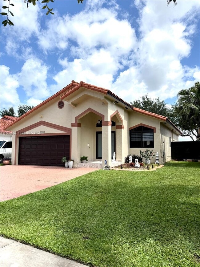 Foto del edificio - 8731 NW 153rd Terrace