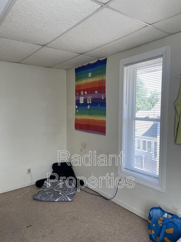Foto del edificio - 415 Boone St.