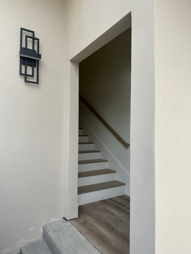 Foto del edificio - 14502 Graystone Ave