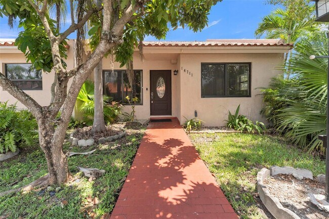 Building Photo - 14711 SW 61st Terrace