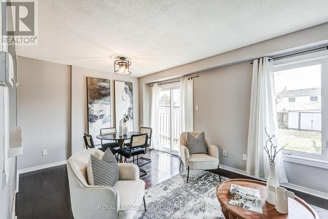 Photo du bâtiment - 13 Hanning Ct