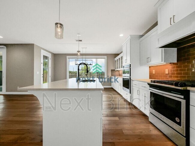 Foto del edificio - 23106 Evergreen Ave SE