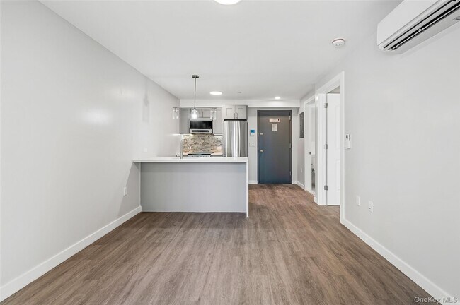 Foto del edificio - 43-34 53rd St