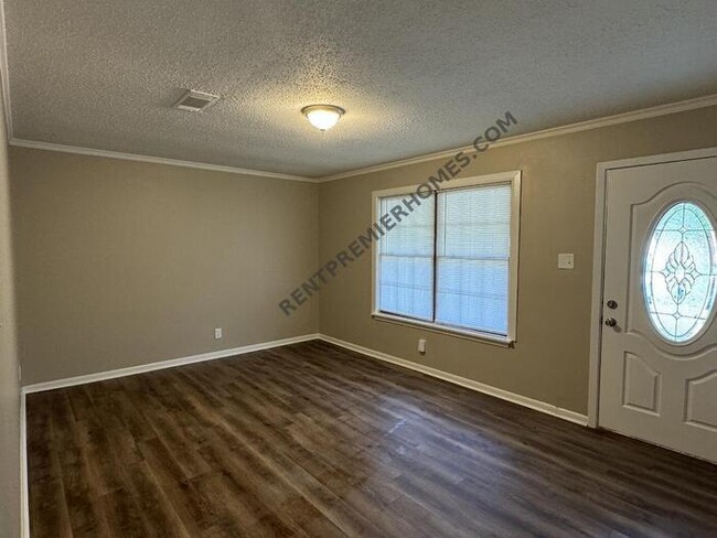 Foto del edificio - 5507 Division St
