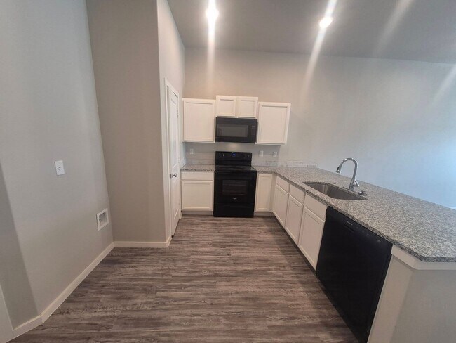 Foto del edificio - 2122 N Jayton Ave