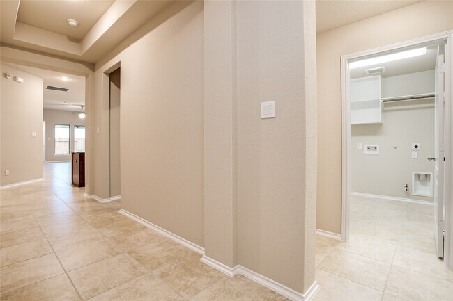 Foto del edificio - 20222 Rainflower Bay Ln