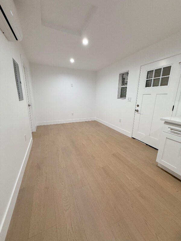 Foto del edificio - 442 E 44th Cir