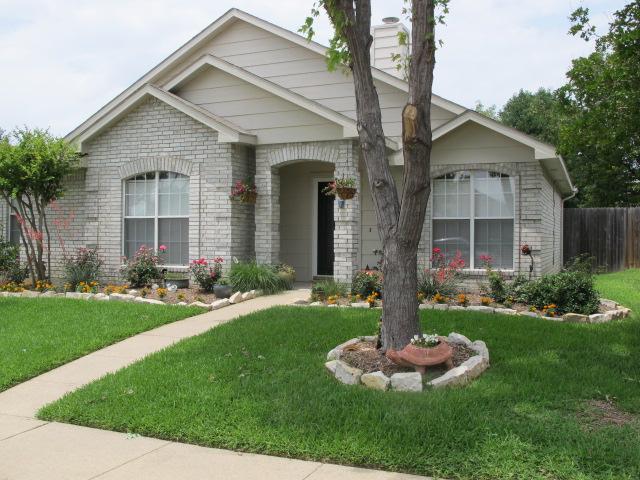 Preciosa casa cerca de 75 y del centro histórico de McKinney - 2332 Foot Hill