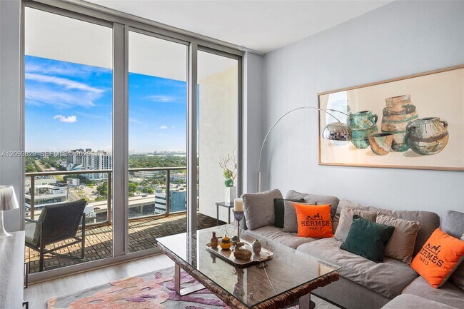 Foto del edificio - 3470 E Coast Ave