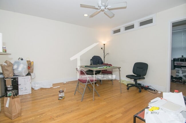 Photo - Check out this 3 bed in Coolidge Corner.... Apartment