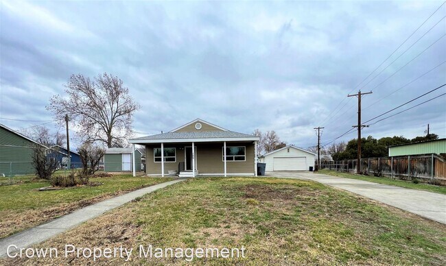 Building Photo - 3 br, 1 bath House - 105 Casey Ave.