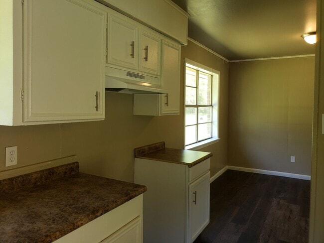 Foto del edificio - Very nice 3 bedroom/1&1/2 bathroom