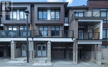 Building Photo - 24 Elsinore St