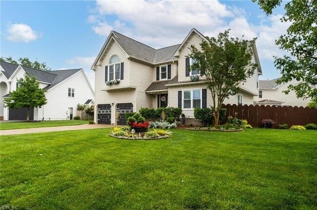 Building Photo - 2424 Sandyfalls Way
