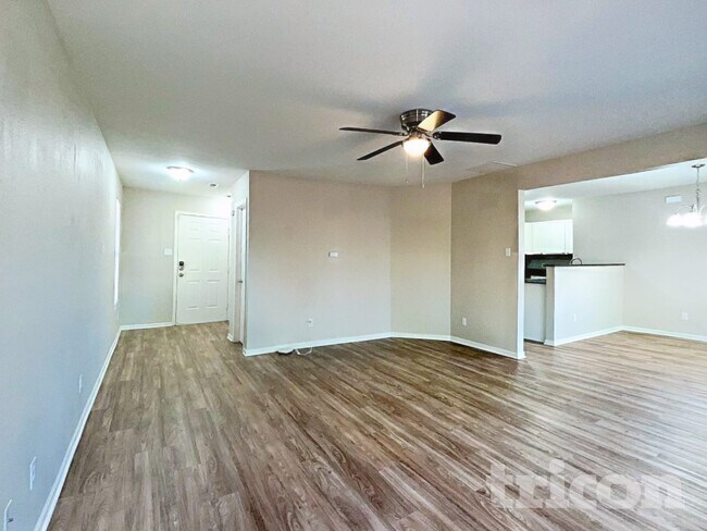 Building Photo - 855 Bitting Hall Cir