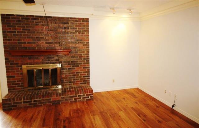 Foto del edificio - 1478 Bear Creek Rd