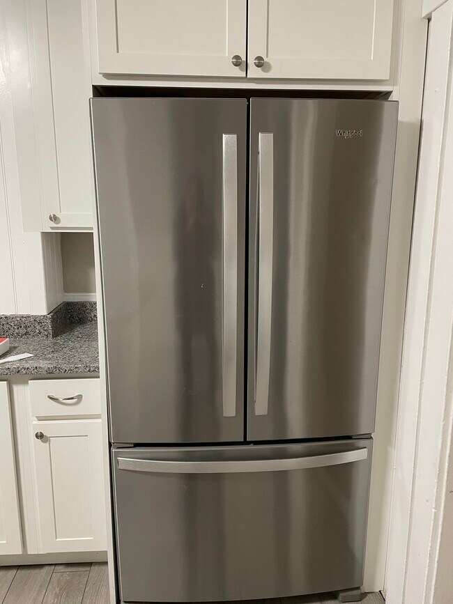 New appliances - 44 West St