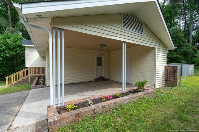 Building Photo - 916 Forge Rd