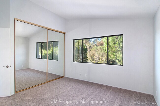 Foto del edificio - Detached home in La Jolla Colony!