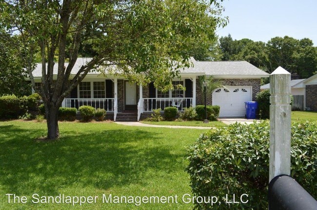 Building Photo - 3 br, 2 bath House - 1123 Arthur Drive