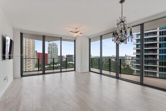 Building Photo - 1300 S Miami Ave