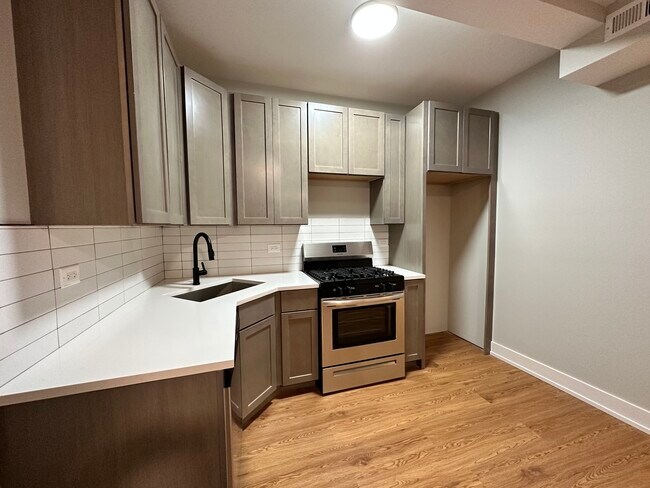 Foto del edificio - 2207 W 18th St