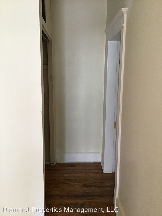 Foto del edificio - 869-871 Elm St