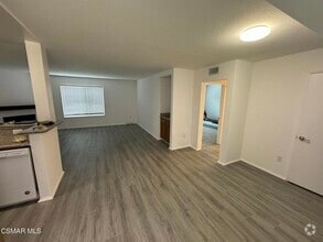 Building Photo - 13042 Riverside Dr