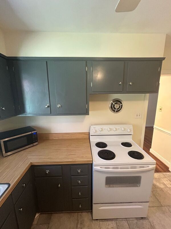 Foto del edificio - 6321 Stonybrook Dr