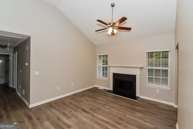 Building Photo - 4737 Brookwood View