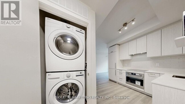 Building Photo - 73 Curlew Dr