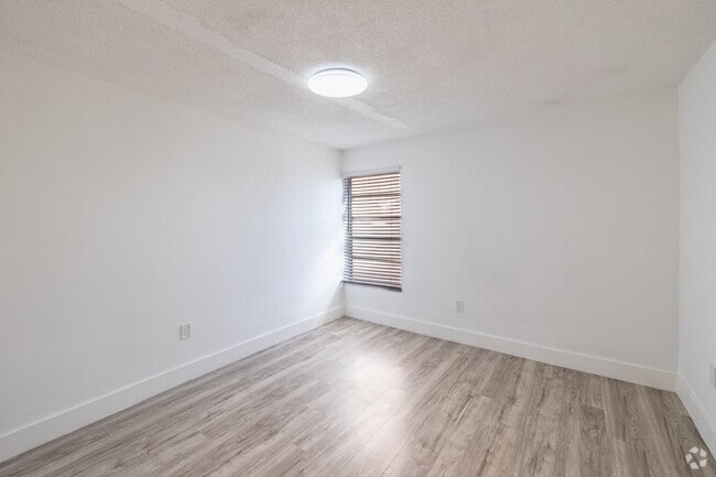 2BR, 1BA - 900SF - Primary Bedroom - West Point Properties