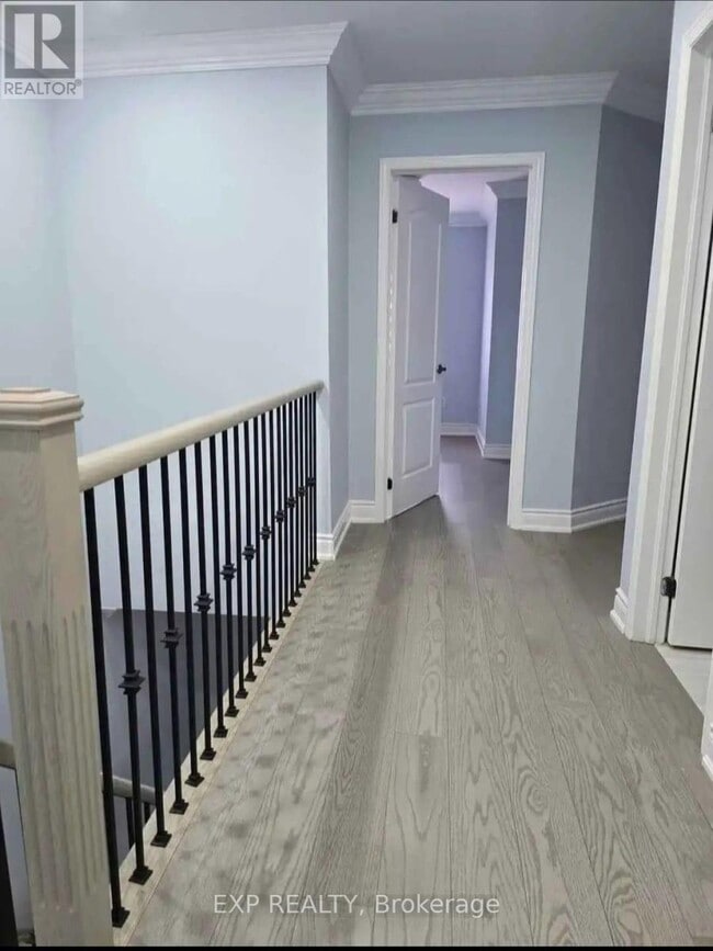 Building Photo - 6399 Spinnaker Cir