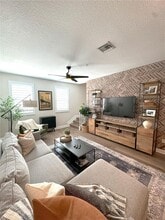 Building Photo - 1020 SW 147th Ave