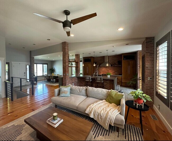 Photo - 1172 Wild Tree Cir House