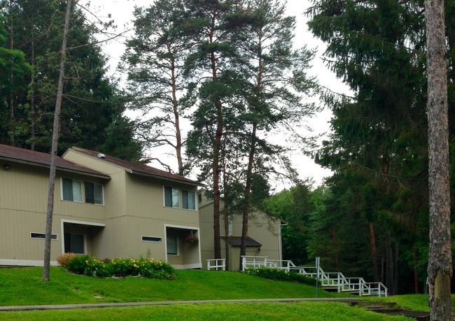 Exterior - University Hill Townhomes