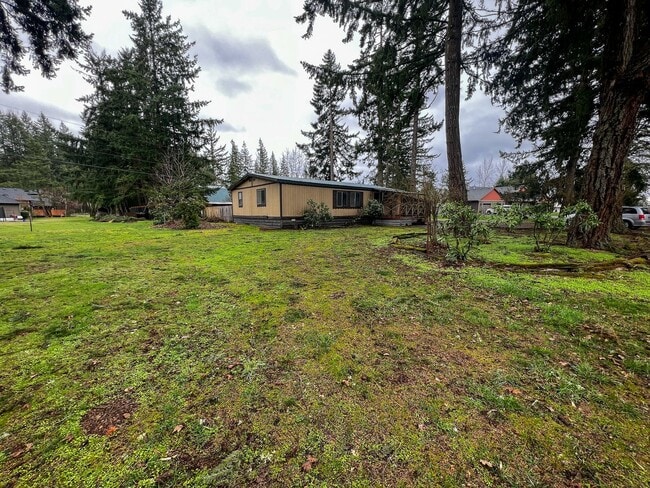 Foto del edificio - 8822 Holmquist Rd SE