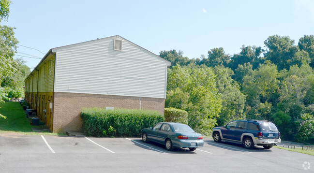 Building Photo - Niagara Townhouses