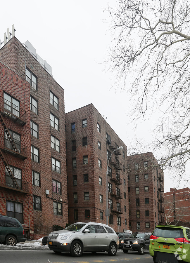 Foto del edificio - Crown Heights