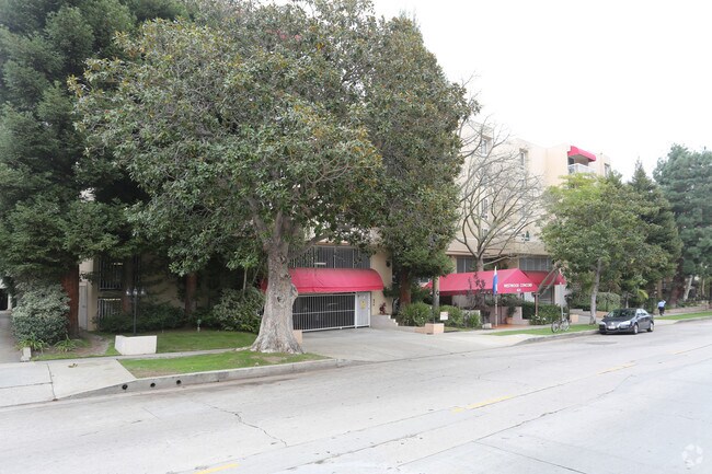 Foto del edificio - Westwood Concord Apartments