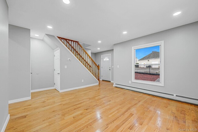 Building Photo - 78 S Franklin St