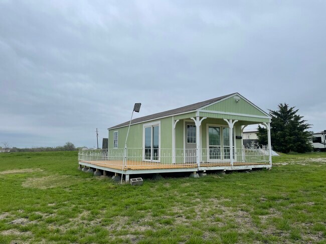 Foto del edificio - 2533 County Road 655