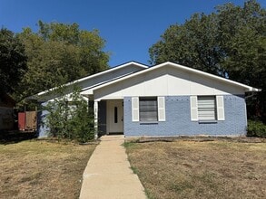 Building Photo - 1509 W Spring Creek Pkwy
