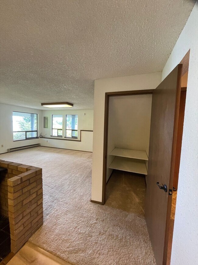 Foto del edificio - One Bedroom with A View in Port Ludlow