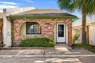 Building Photo - 6504 N Lagoon Dr