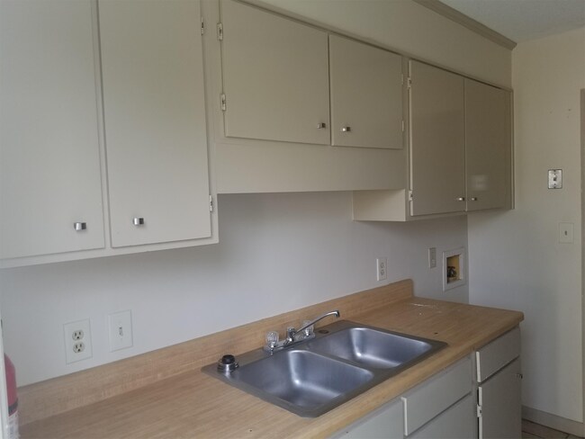 Foto del edificio - 302 S Beltline Blvd