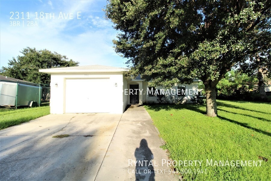 Primary Photo - 2311 18th Ave E