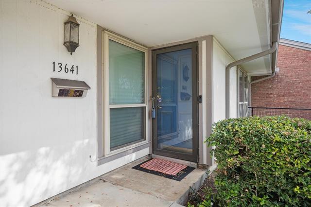 Foto del edificio - 13641 Flagstone Ln